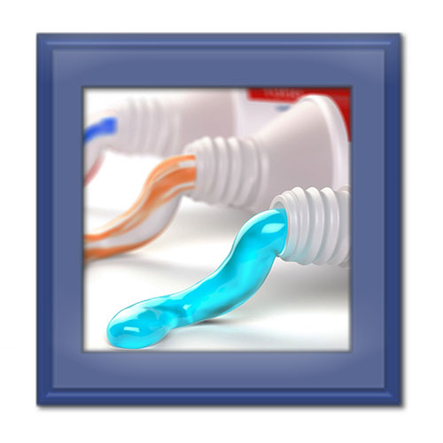 خطرات استفاده از خمیر دندان برای درمان جوش صورت