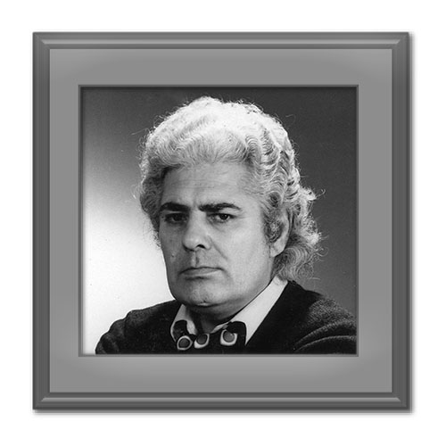 بیوگرافی احمد شاملو؛ شاعر بزرگ معاصر