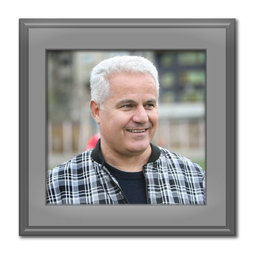 بیوگرافی فرشاد پیوس بازیکن سابق پرسپولیس و همسرش