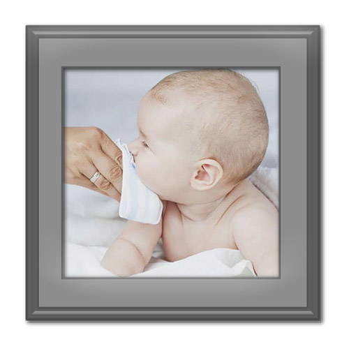 رفلاکس نوزاد؛ دلایل، علائم، راه‌های تشخیص و درمان